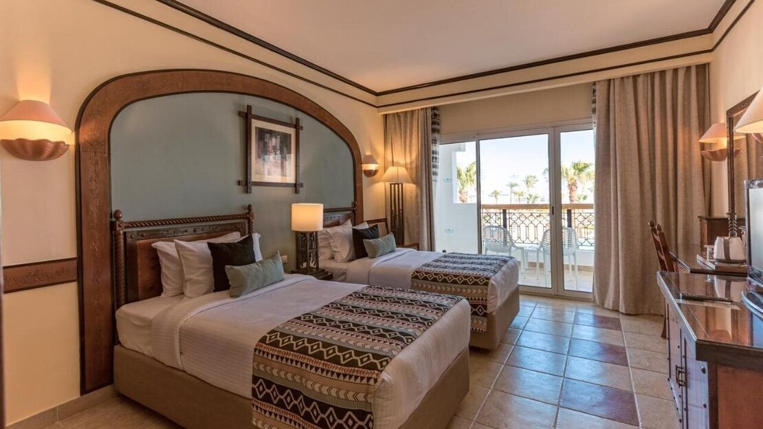 Sunrise Remal Resort